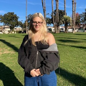 Meet your Posher, Lily